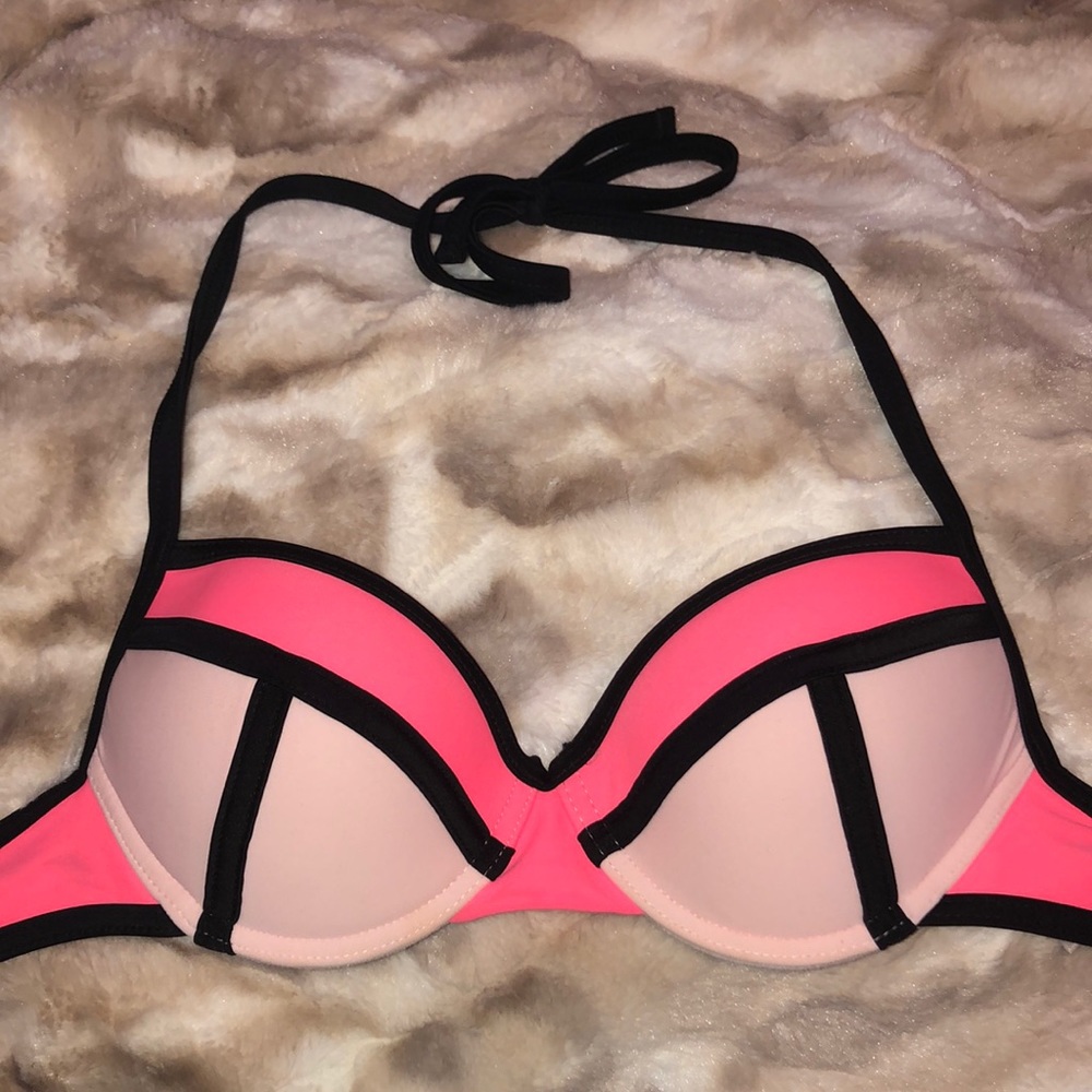 Bikini top